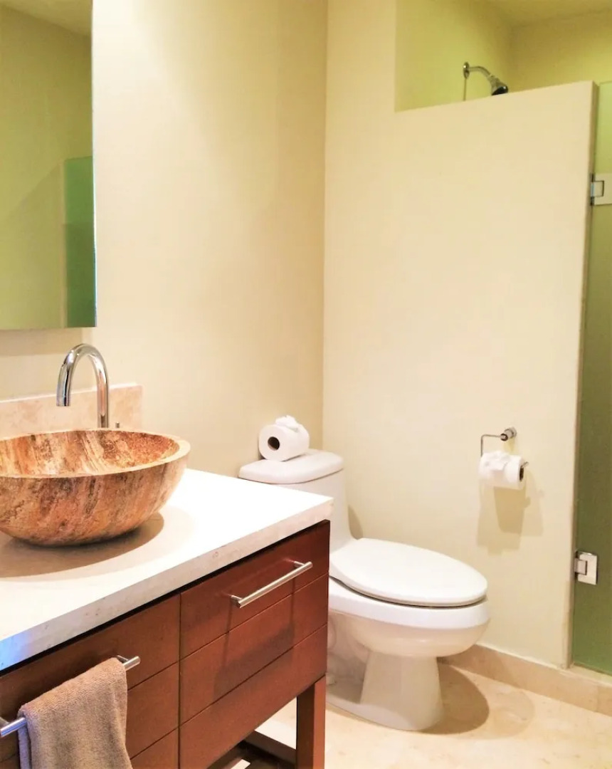 Encanto Living 0202 1BR by Kivoya