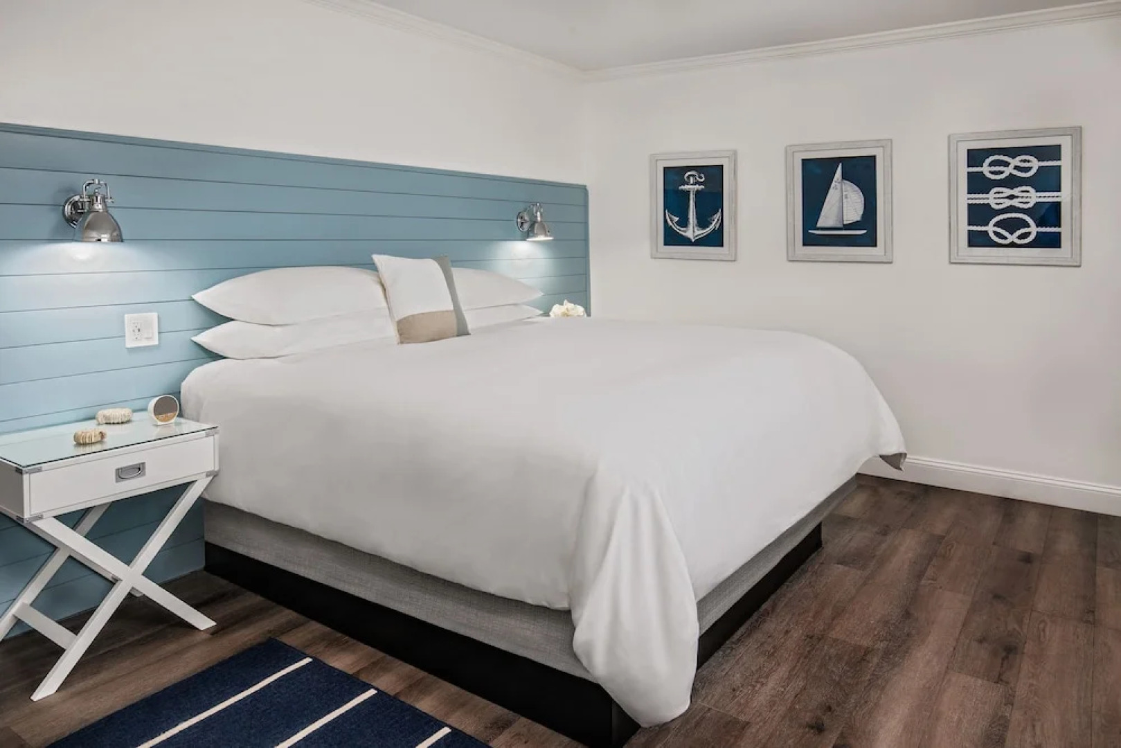 Champlin's Marina & Resort