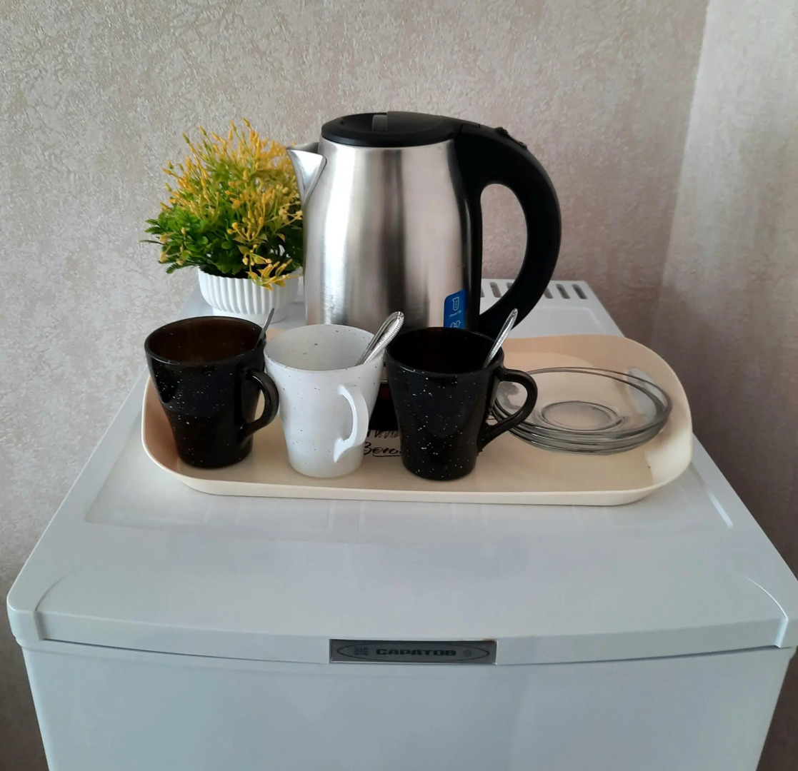 Электра Холидей