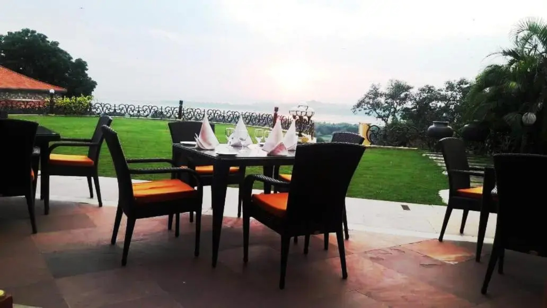 Noor-Us-Sabah Palace