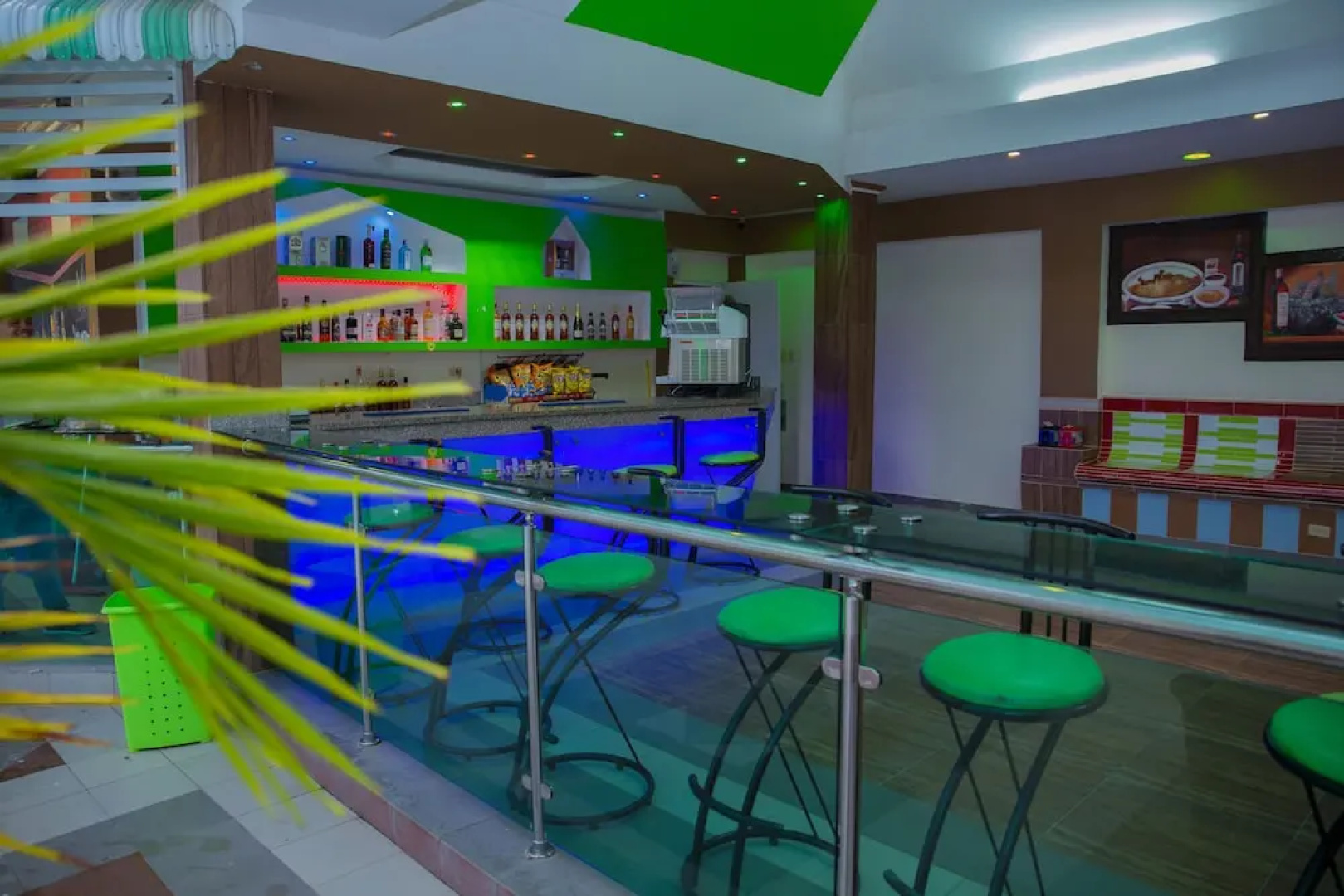 Aparta Hotel Don Olivo