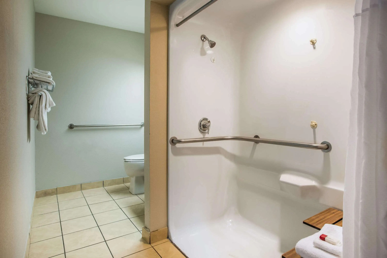 Microtel Inn by Wyndham Chattanooga Hamilton Place