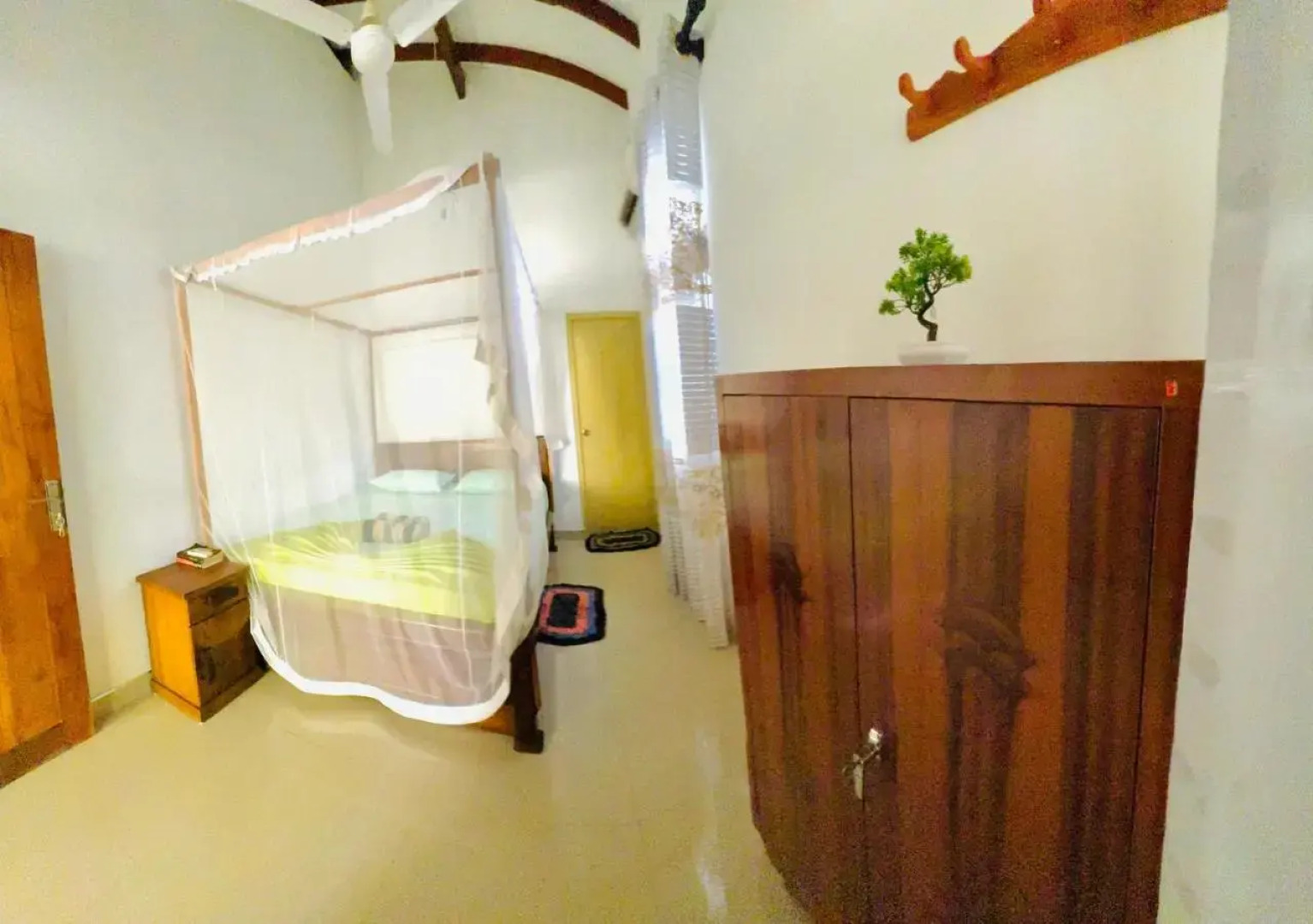 Nethmi Homestay & Restaurant