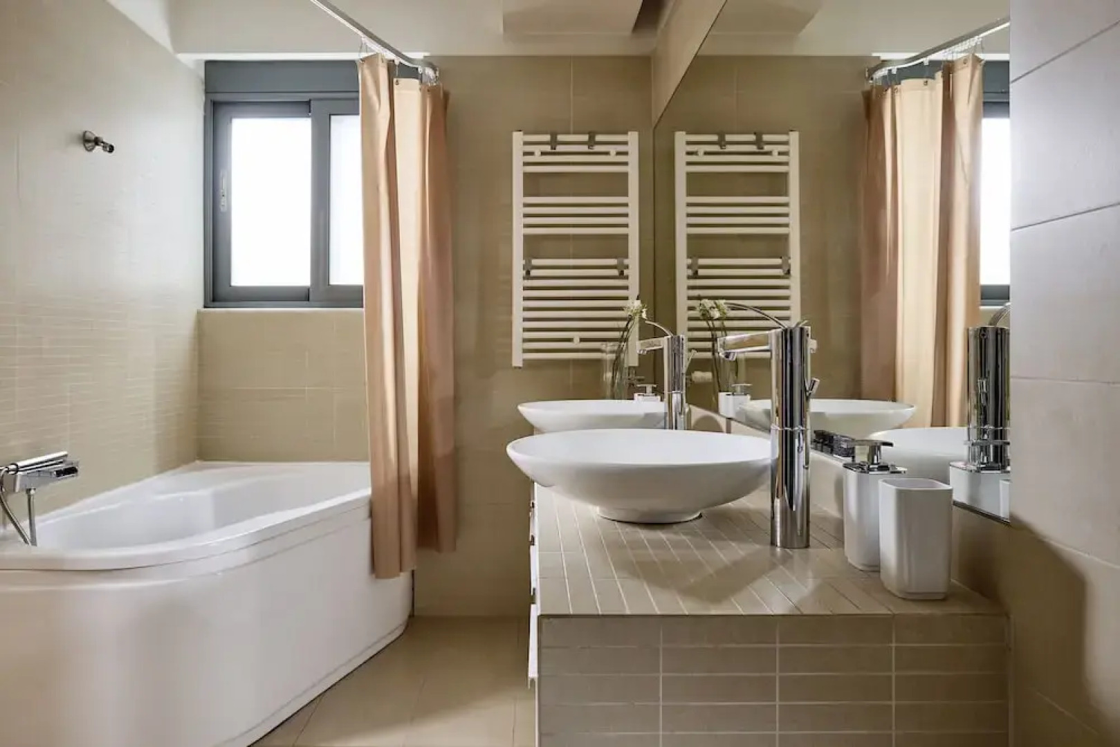 Elaia Luxury Condo Glyfada