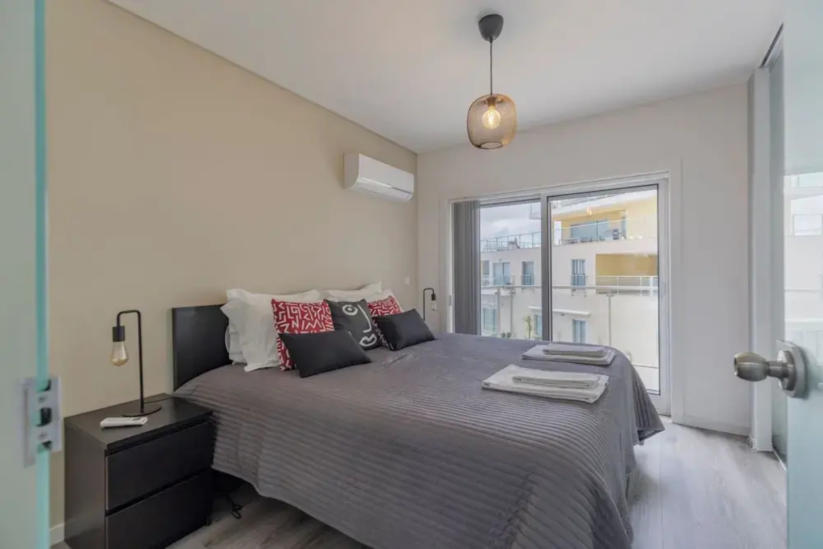 Cliffs Apartment - Astonishing bay view