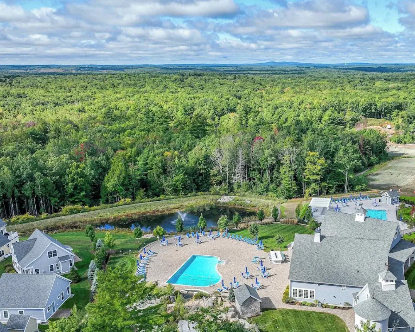 Maritime Meadows Charming Resort-style Home!