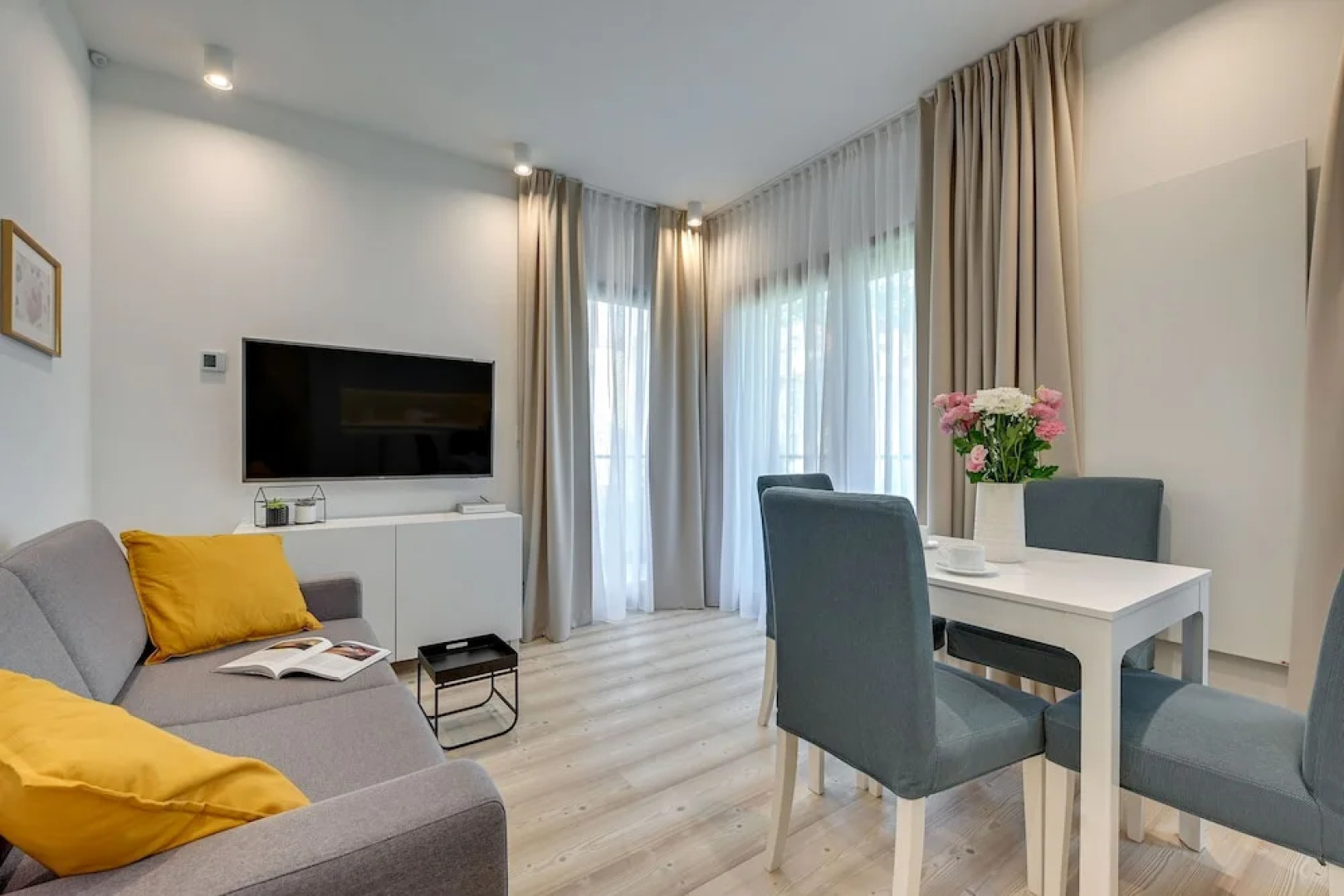 Flats For Rent  - Verano Residence