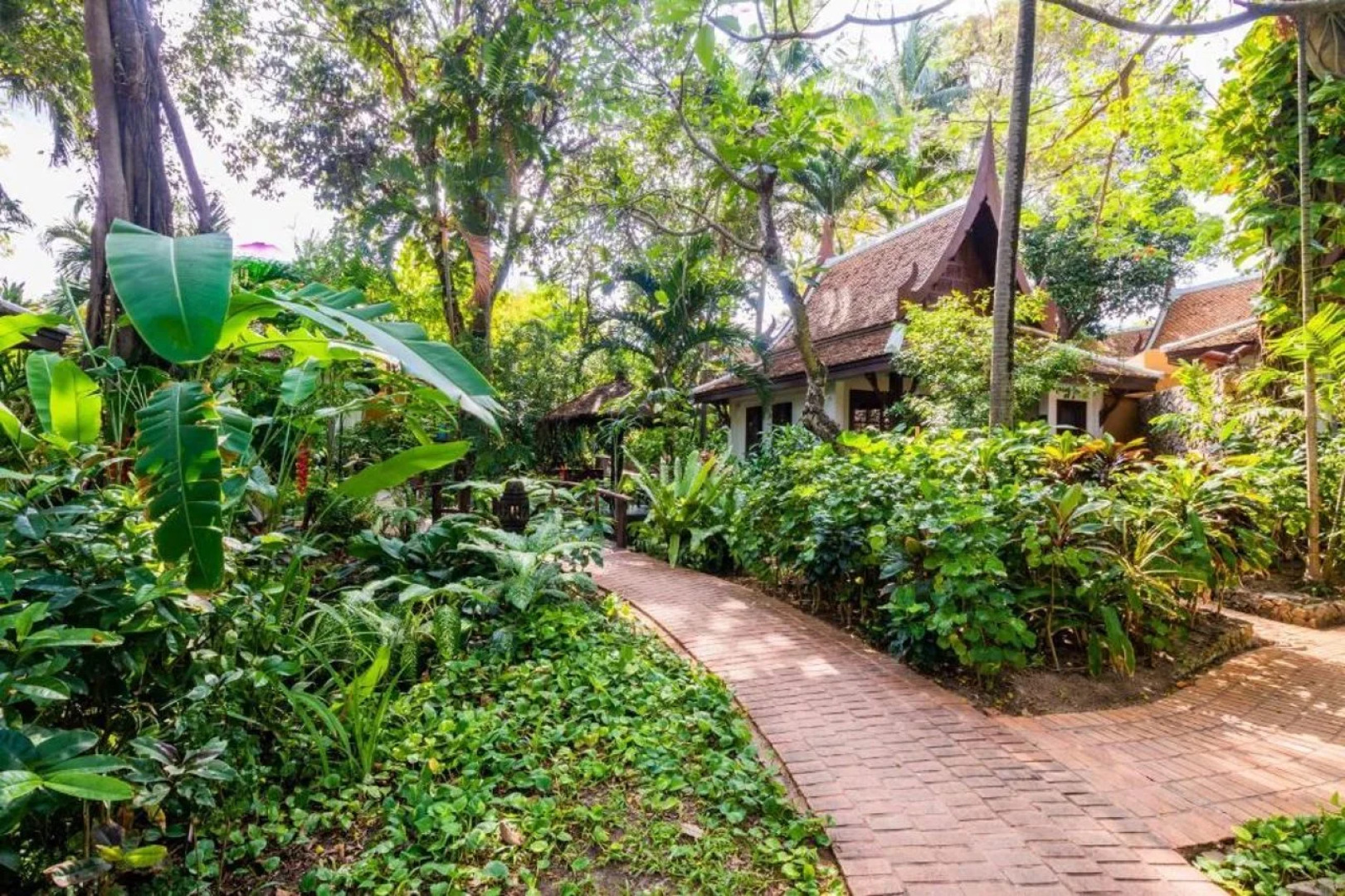 Отель Anavana Beach Resort