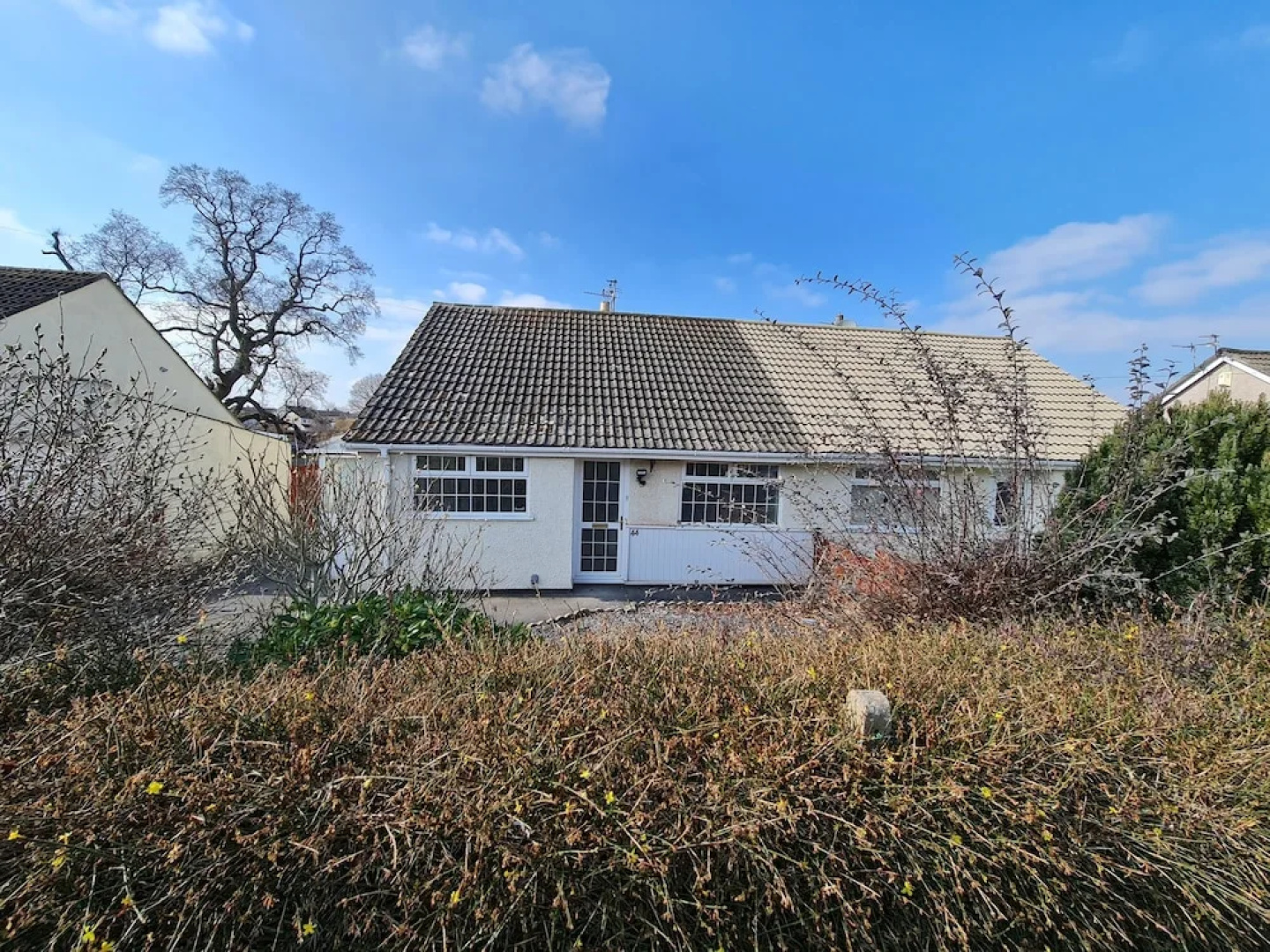 Bristol 2-bed Bungalow, Sleeps 4, Parking