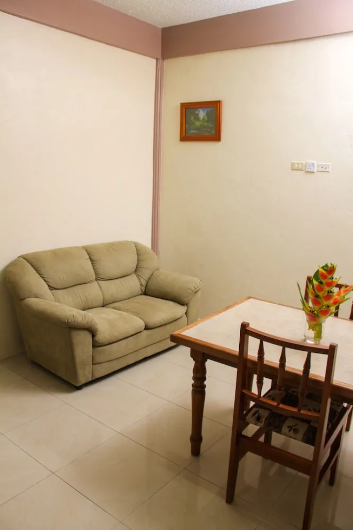 Iso's Bed & Breakfast