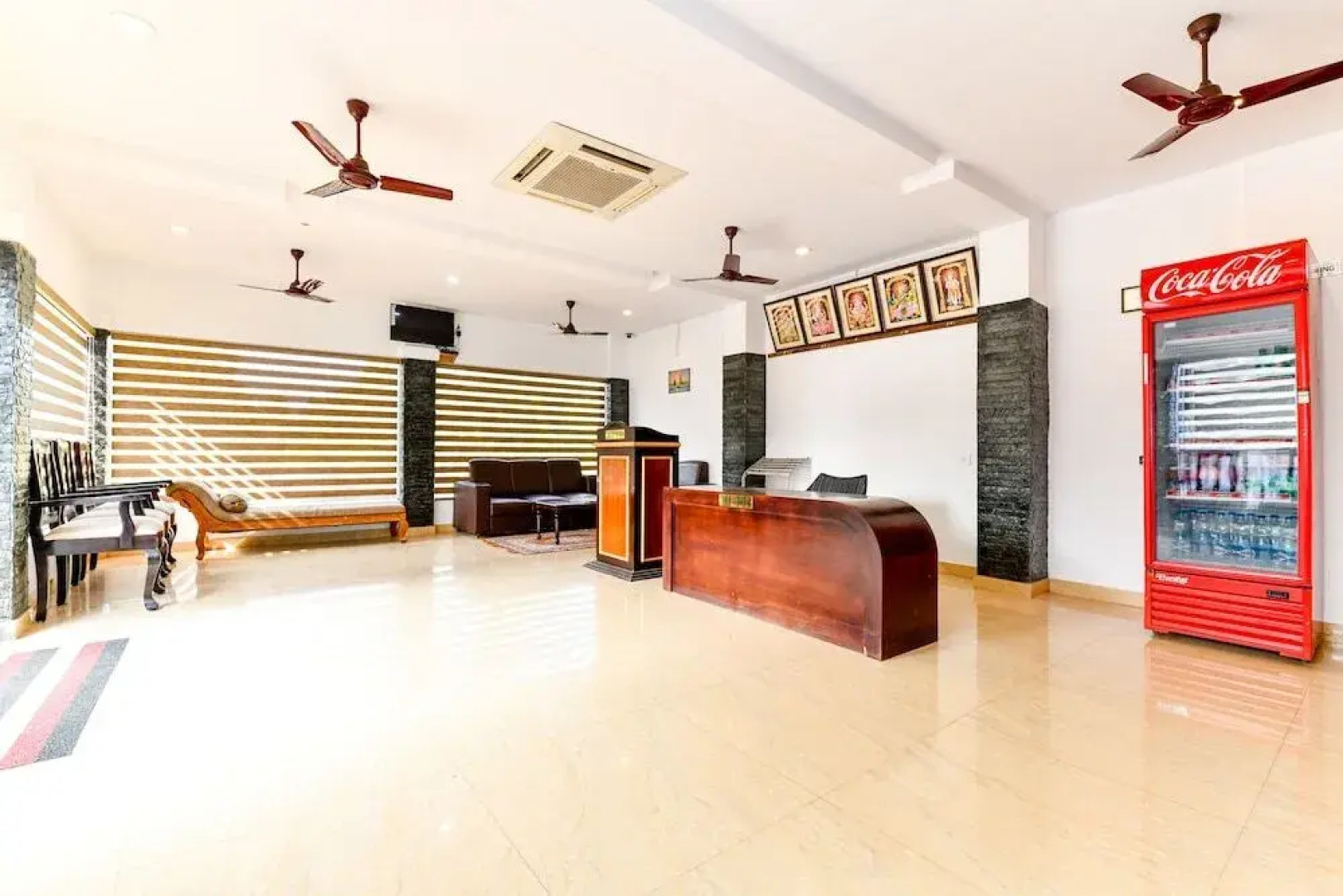 Jk Lodging by OYO Rooms