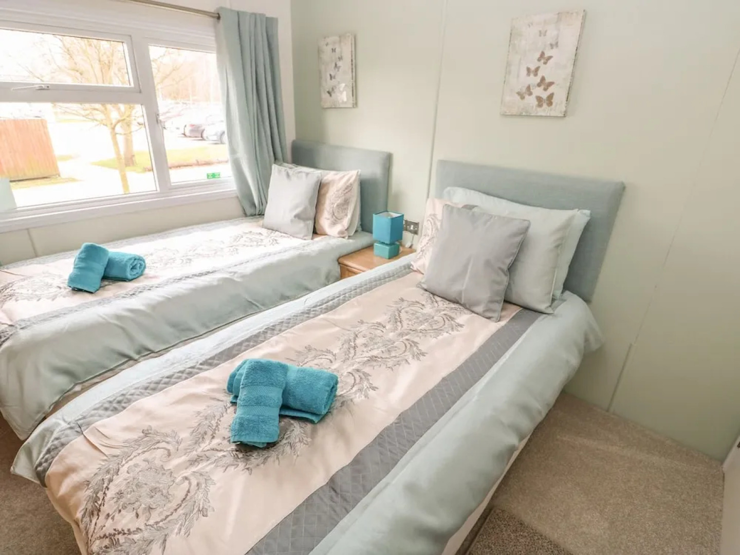 No 4 Elm Drive, Lincoln