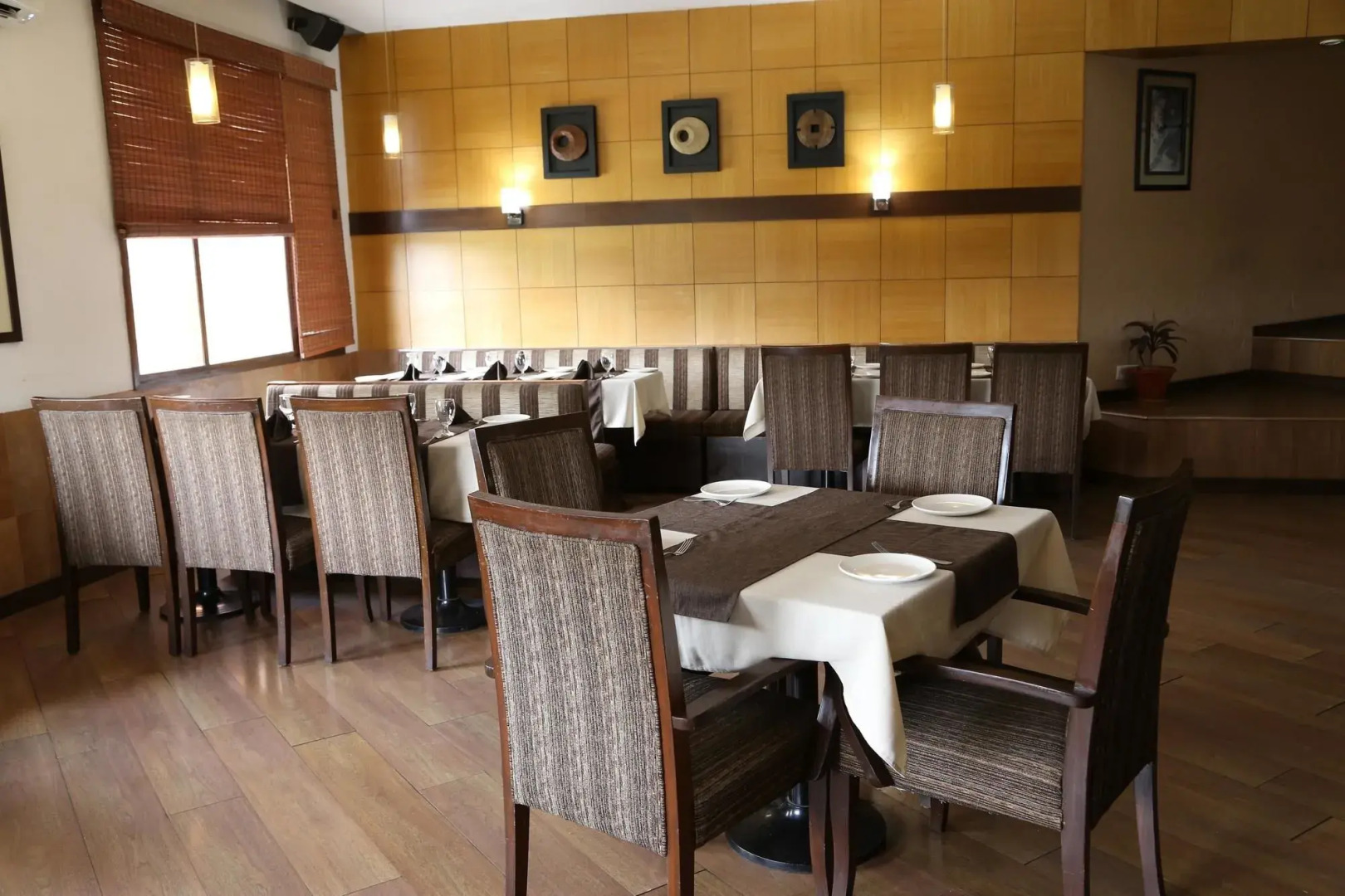 OYO Premium Gurudwara Nada Sahib