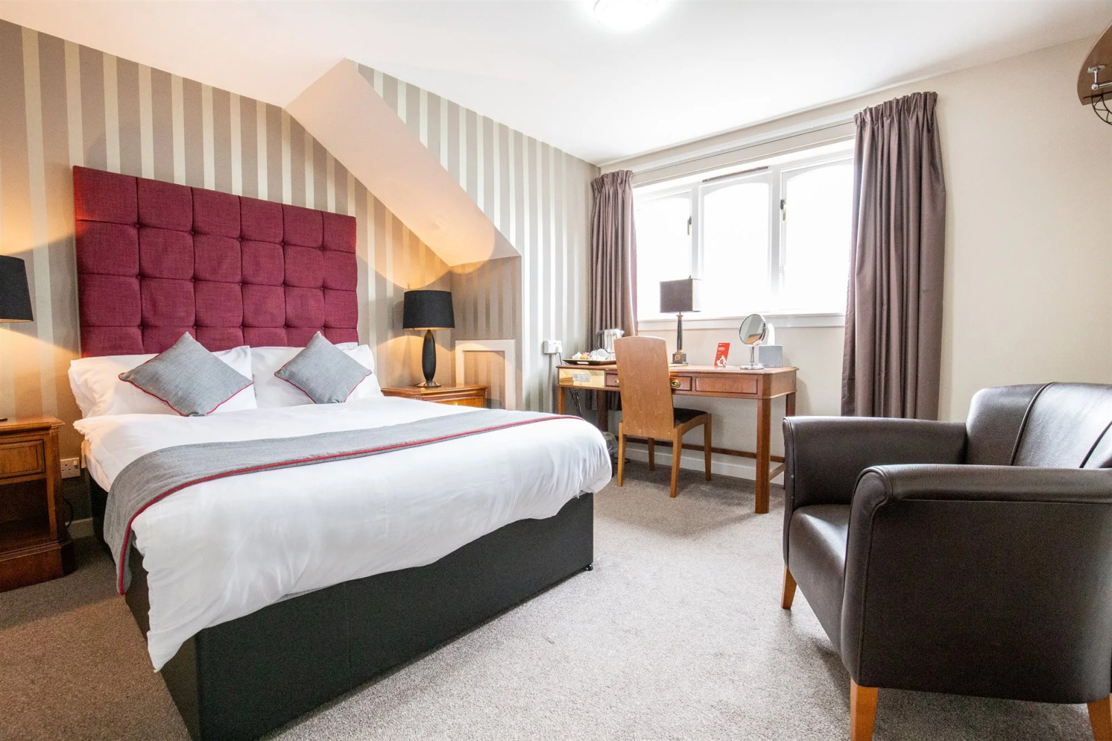 Clachan Cottage Hotel