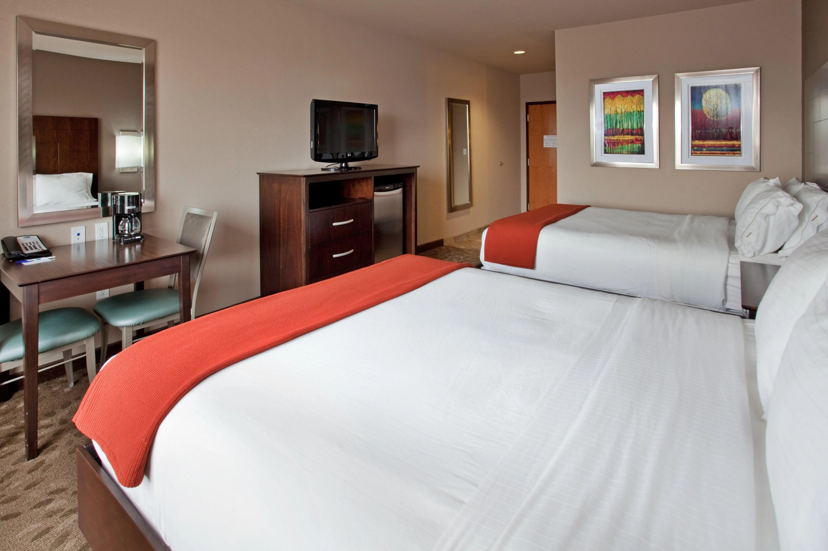 Holiday Inn Express Hotel & Suites St. Robert by IHG
