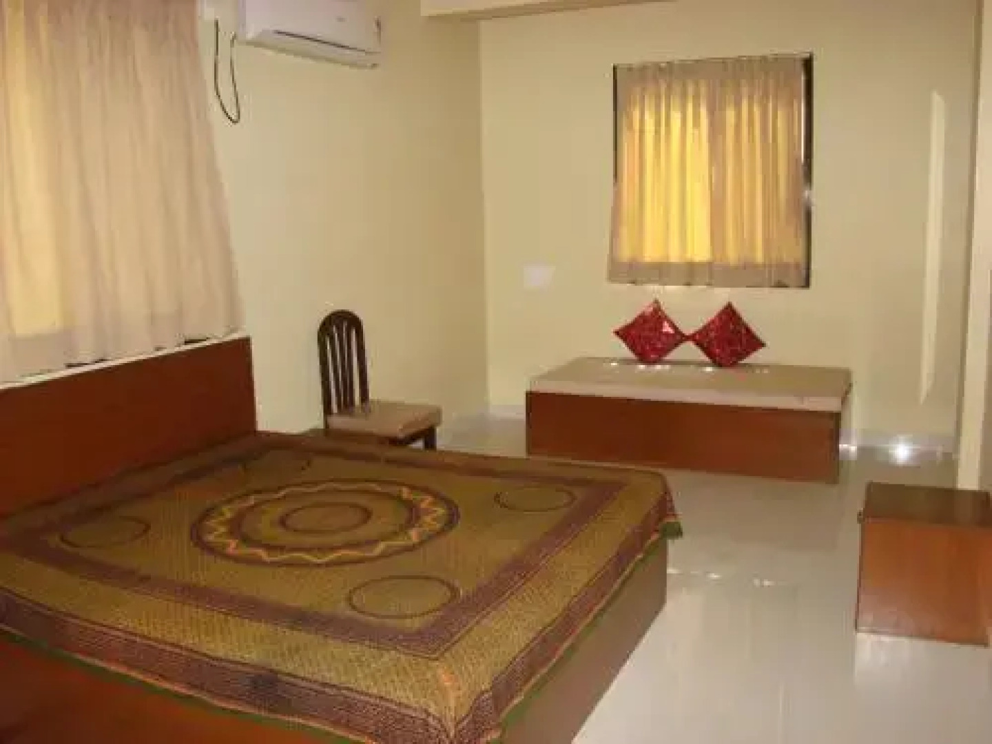 Hira Laxmi Residency