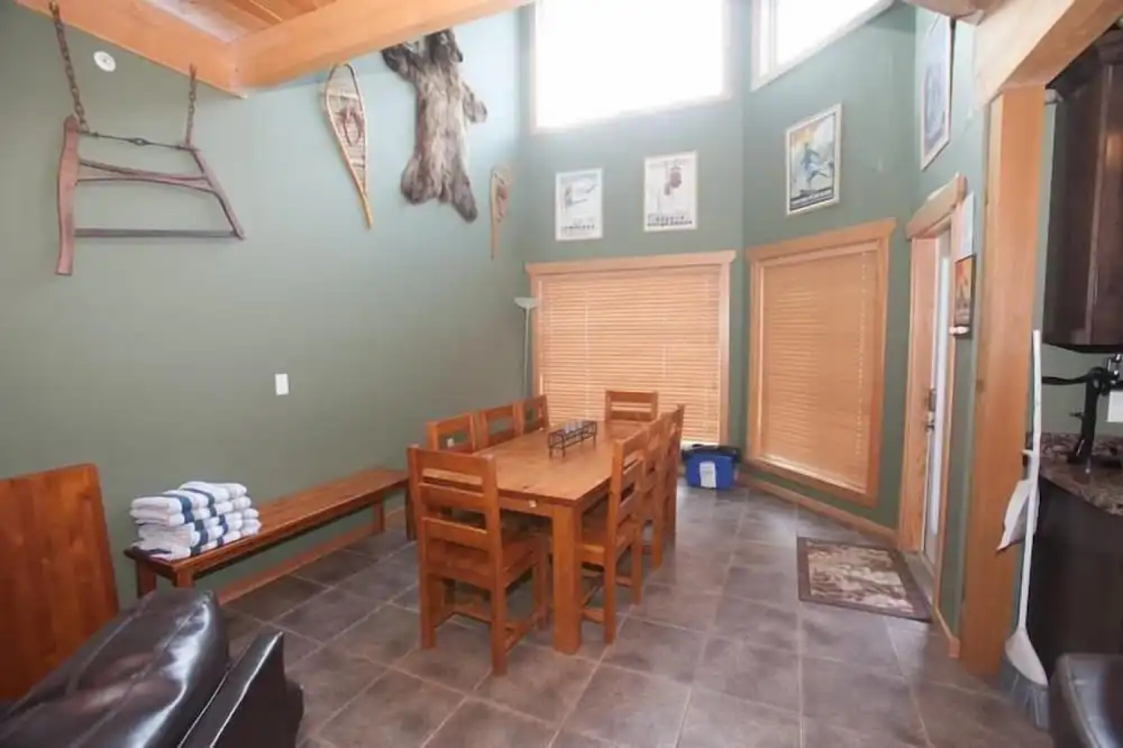 Snow Ridge by Apex Accommodations