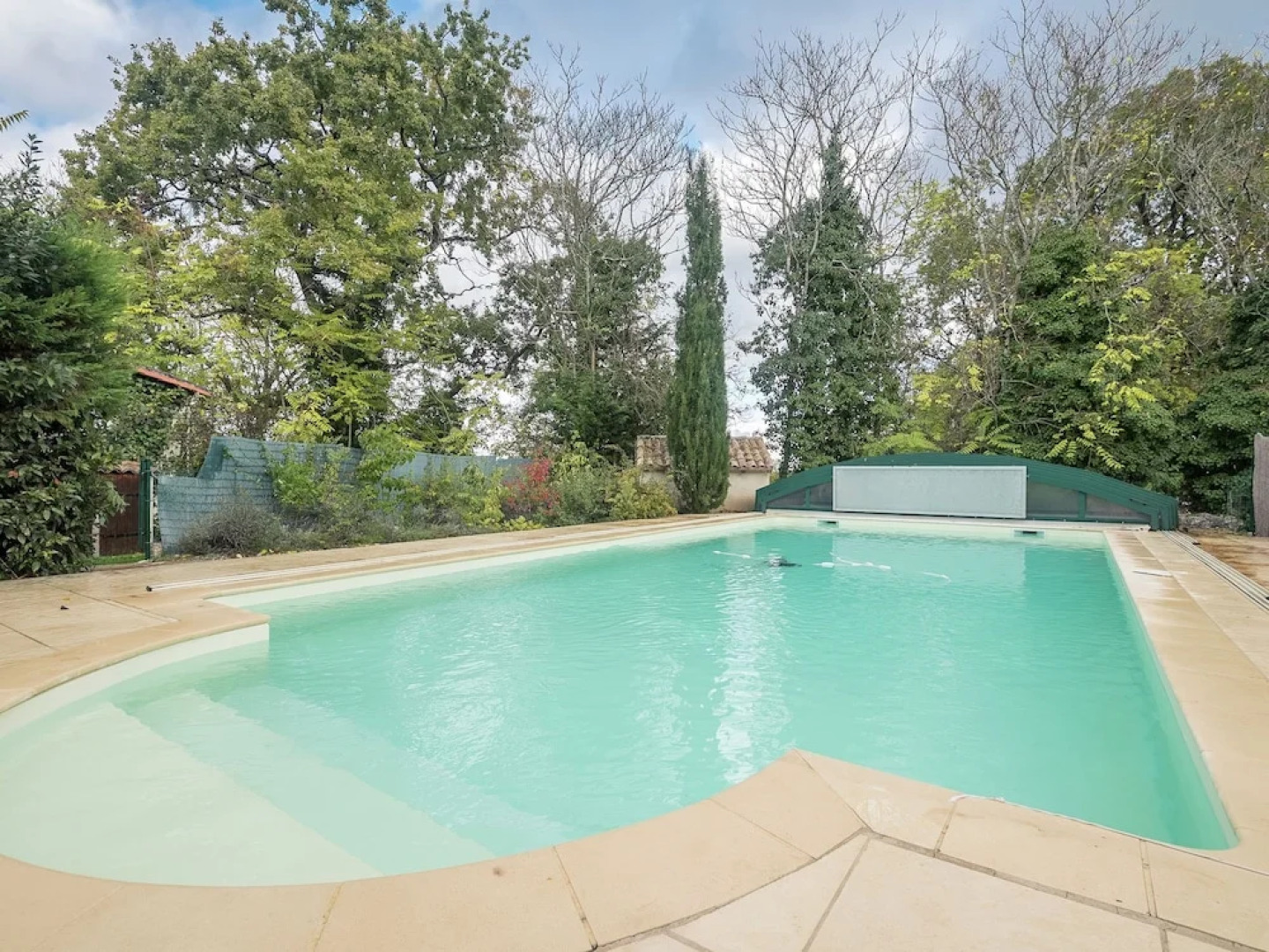 Characteristic Holiday Home, With Swimming Pool, Near Wonderful Wine and Castles