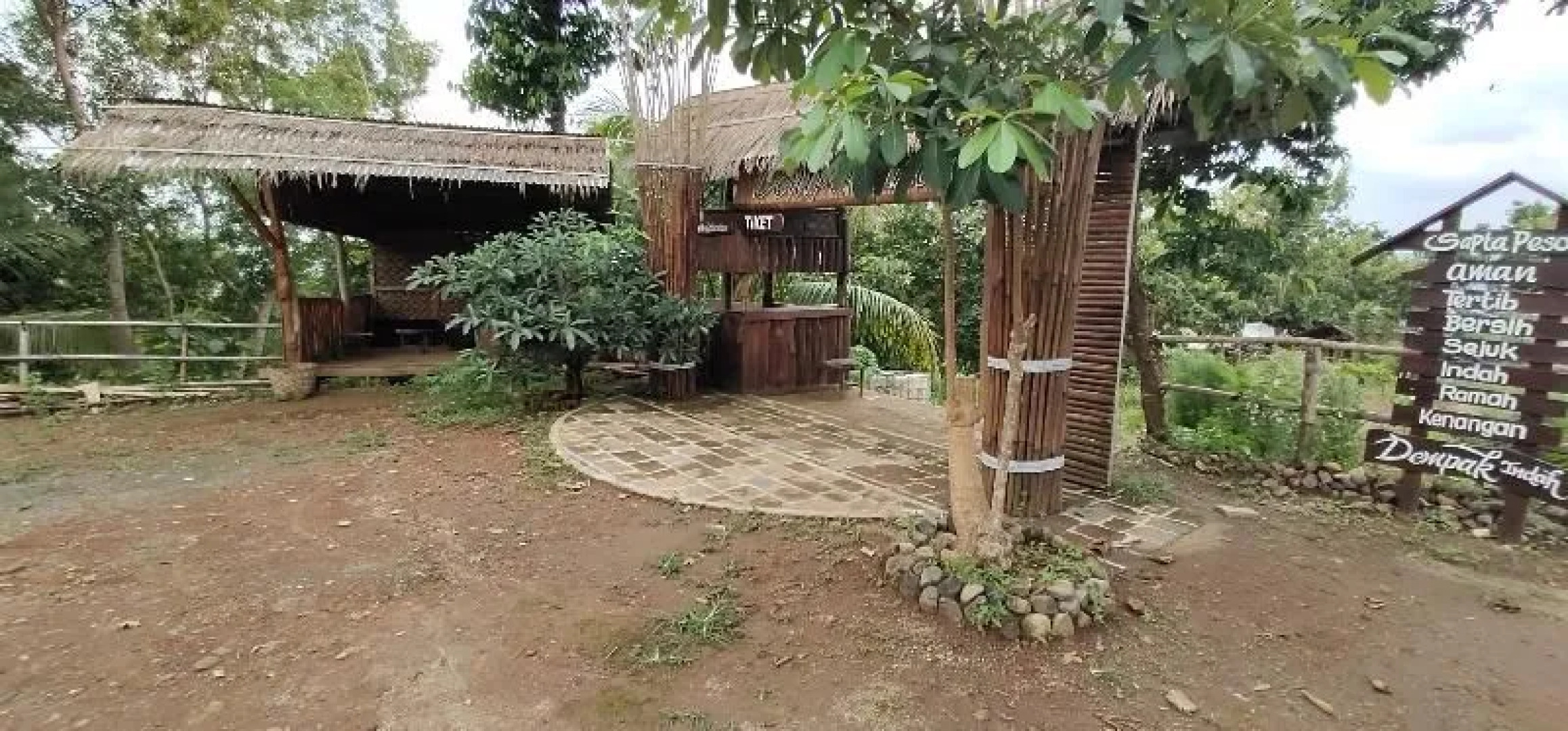 Dempak Indah Camp and Resort by ZUZU