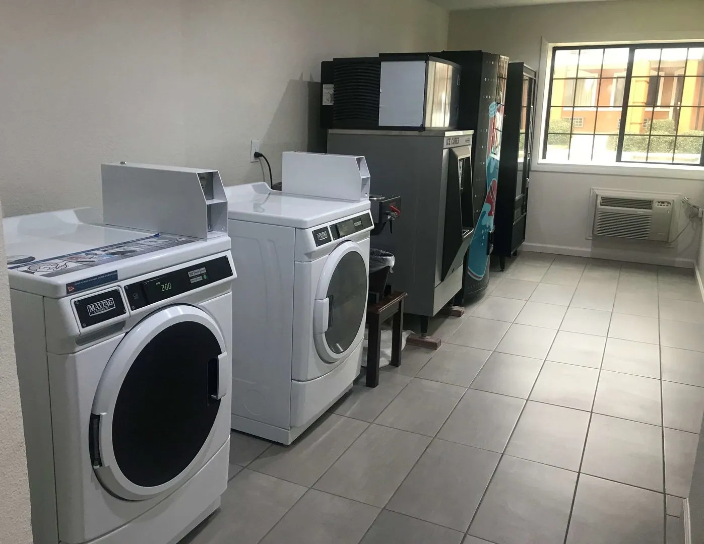 Red Roof Inn & Suites Denton