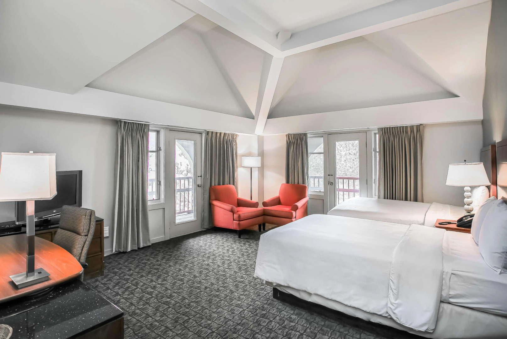 Killington Mountain Lodge, Tapestry Collection by Hilton