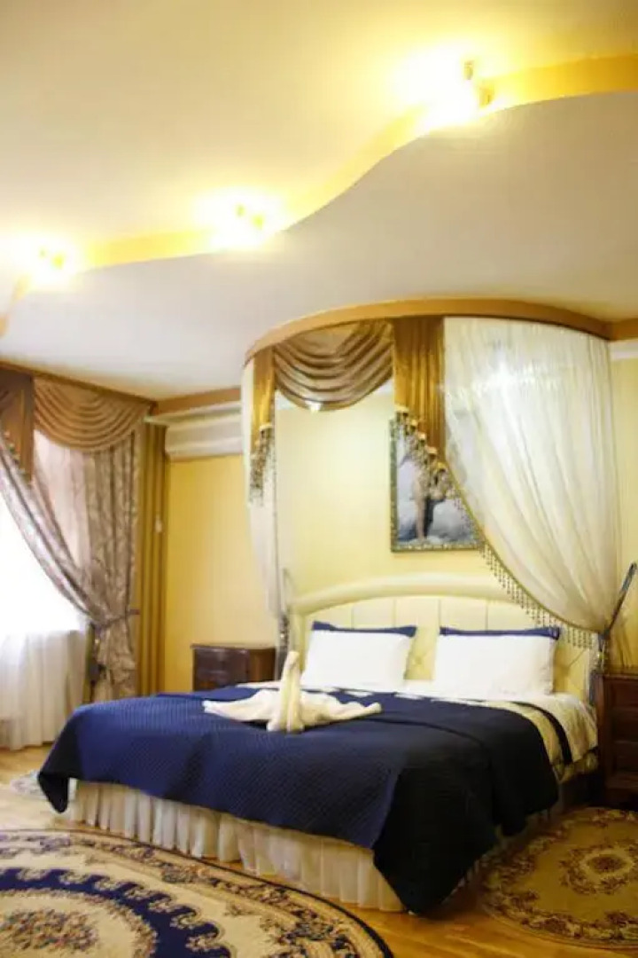 Райское Яблоко