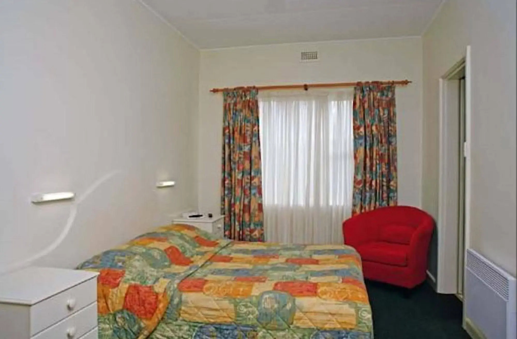 Claremont Hotel Motel