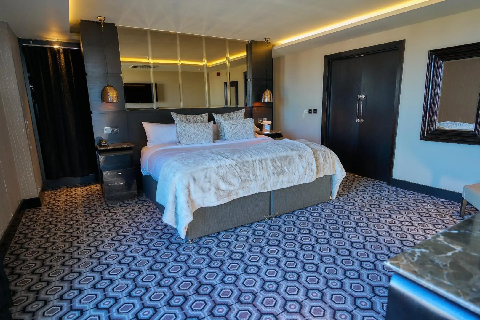 The Vincent Hotel