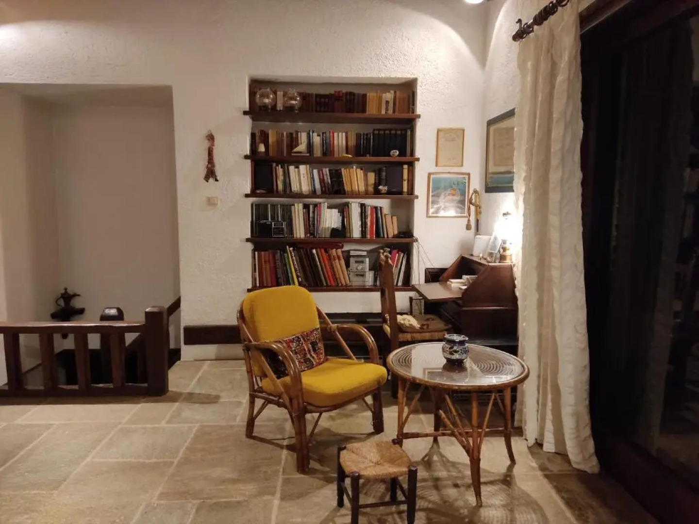 Lito's dream villa by the sea!