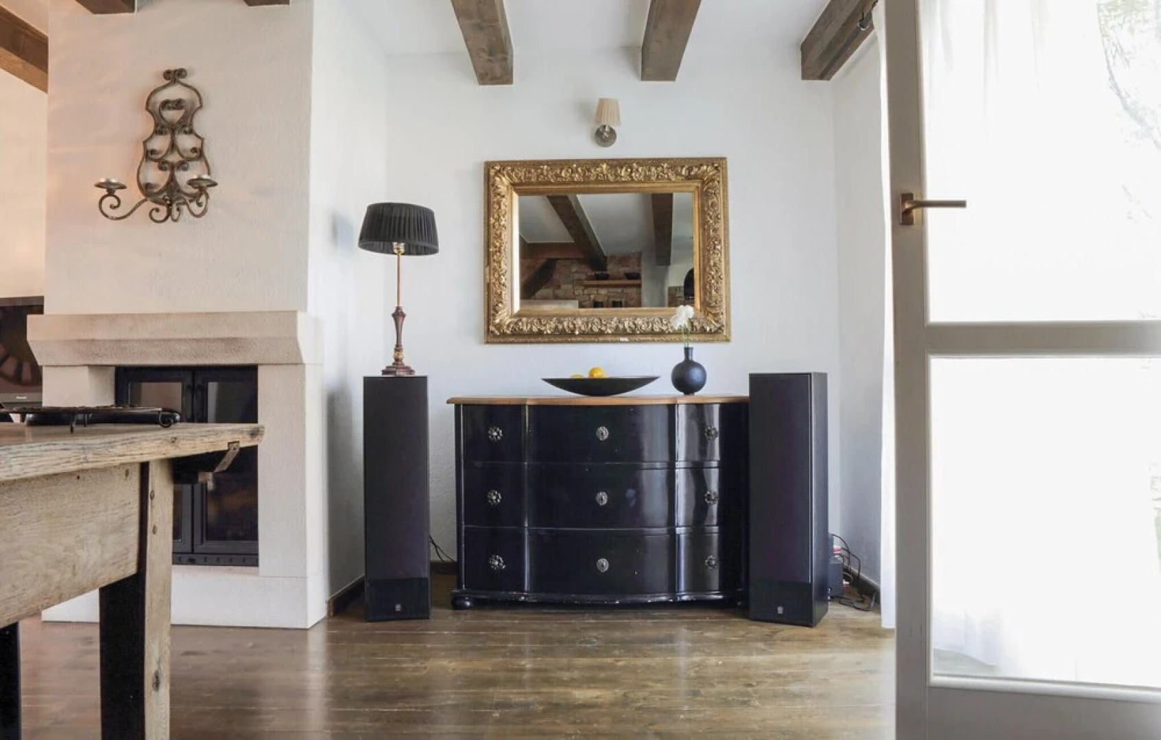 Stunning Home in Liznjan With Sauna, Wifi and 4 Bedrooms