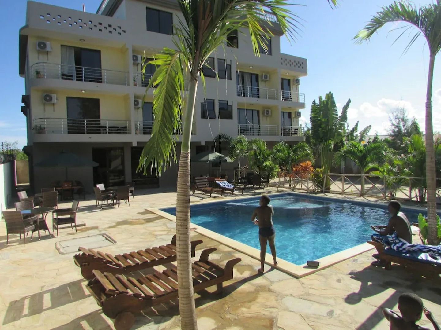 Retro Boutique Hotel Limited