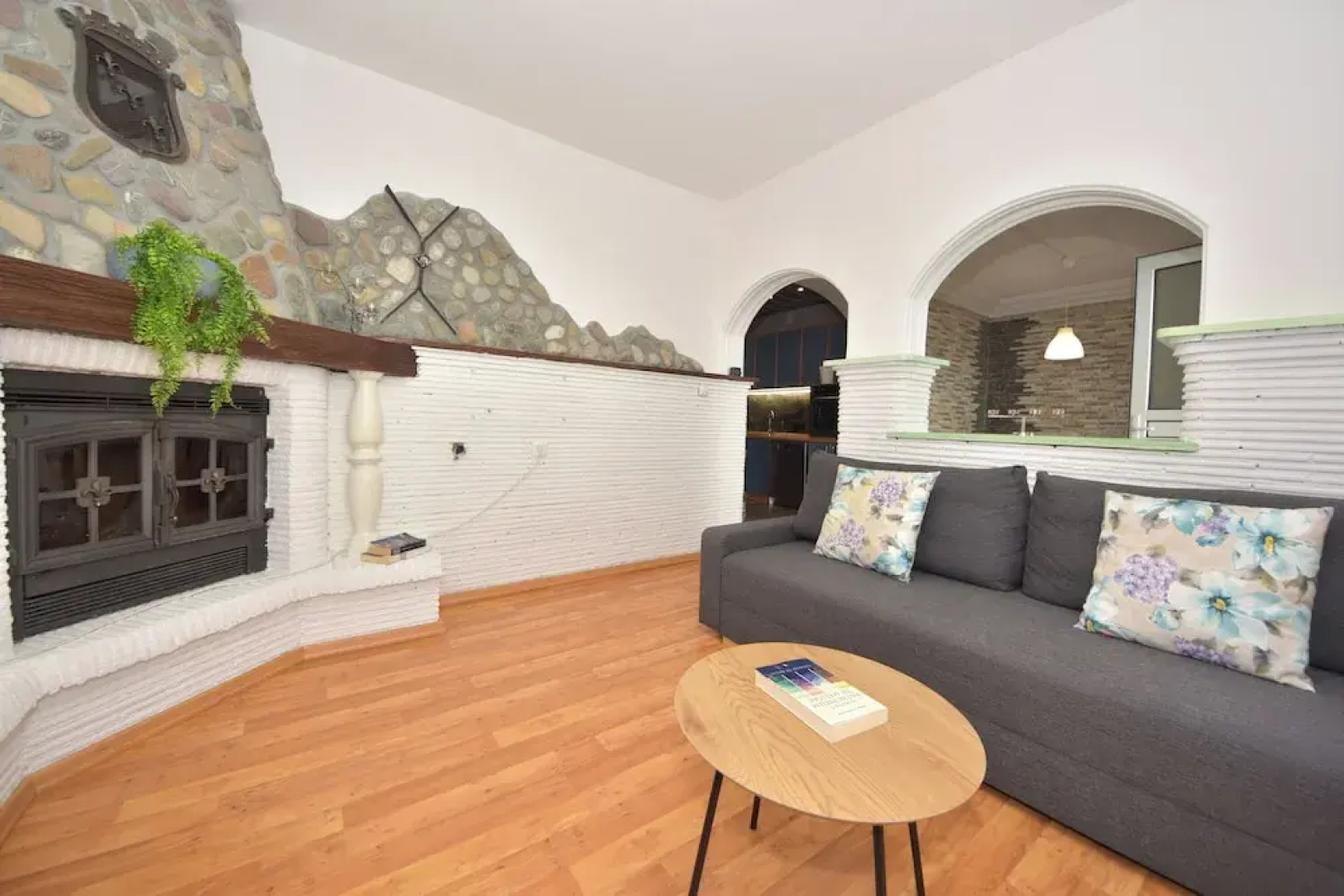 Holiday Home Seafront Escape