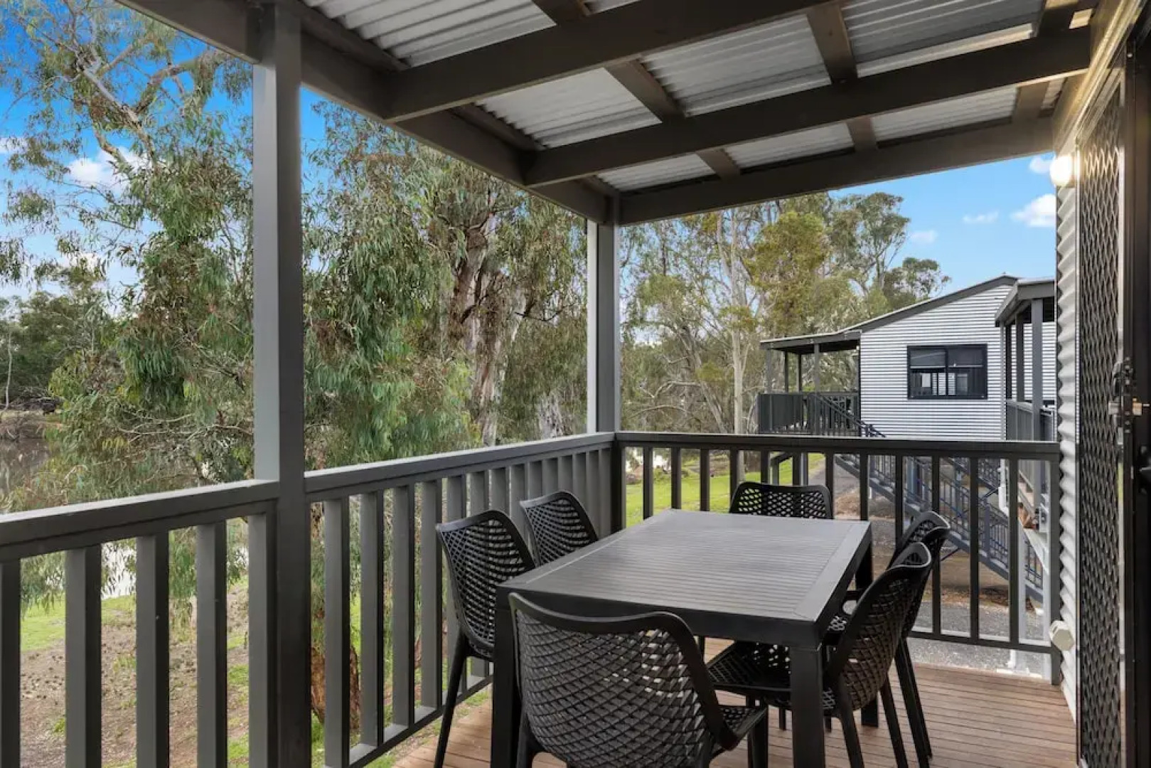 Nagambie Lakes Holiday & Caravan Park