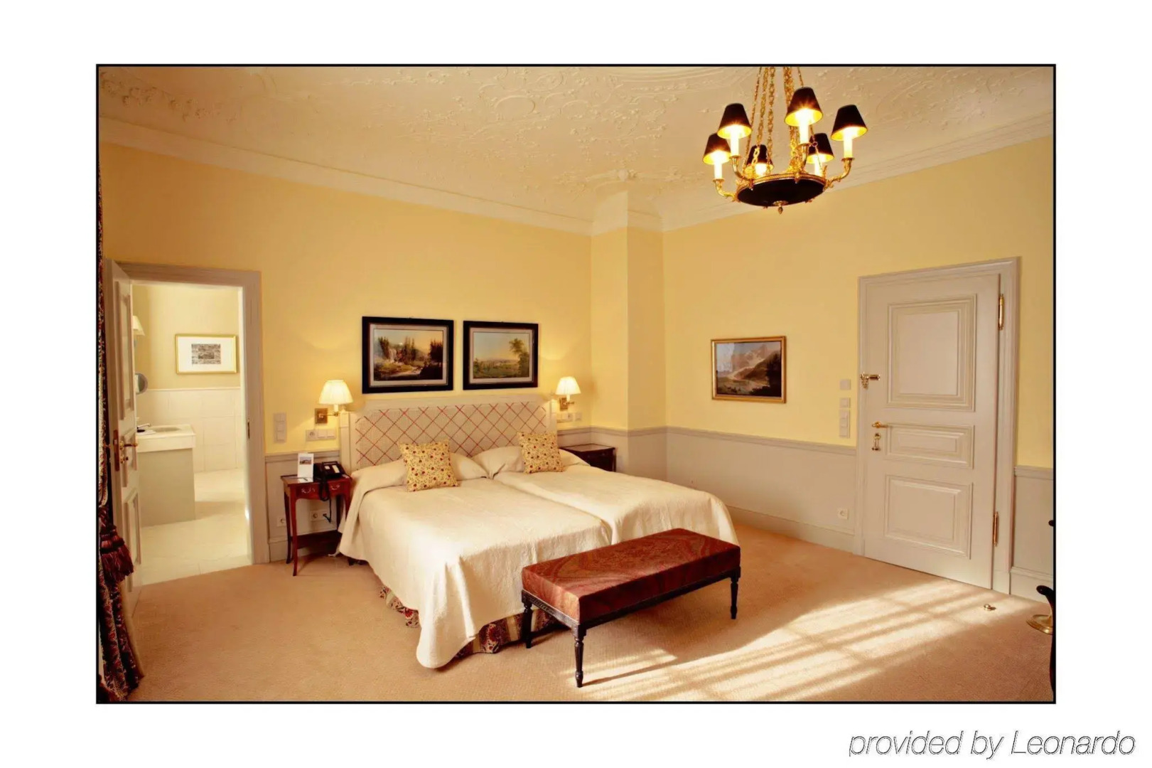 Wald & Schlosshotel Friedrichsruhe