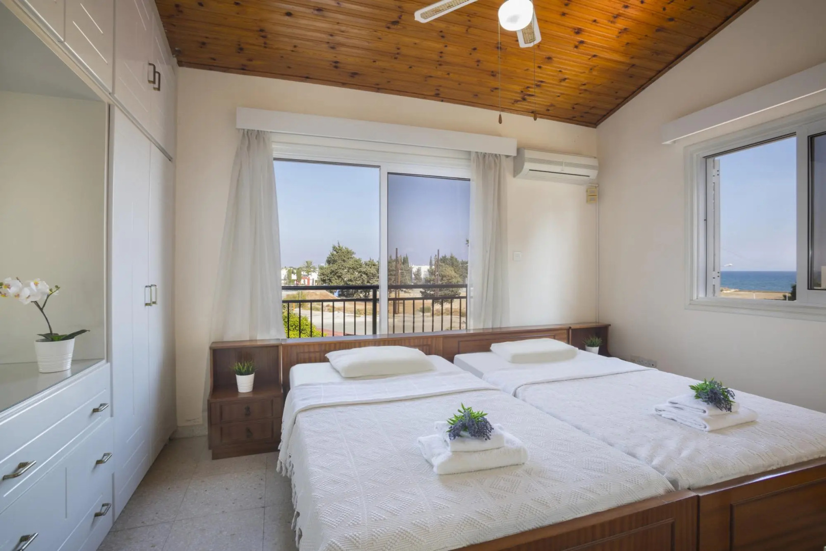 Villa Marina 44 Kiti Beach