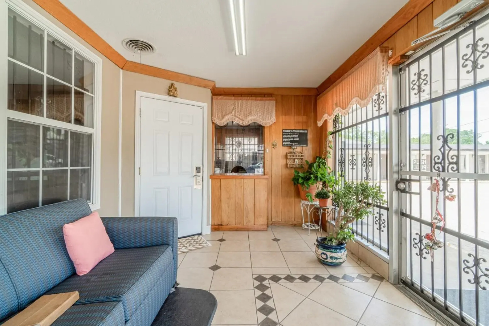 Cypress Inn Motel By OYO West Monroe I-20