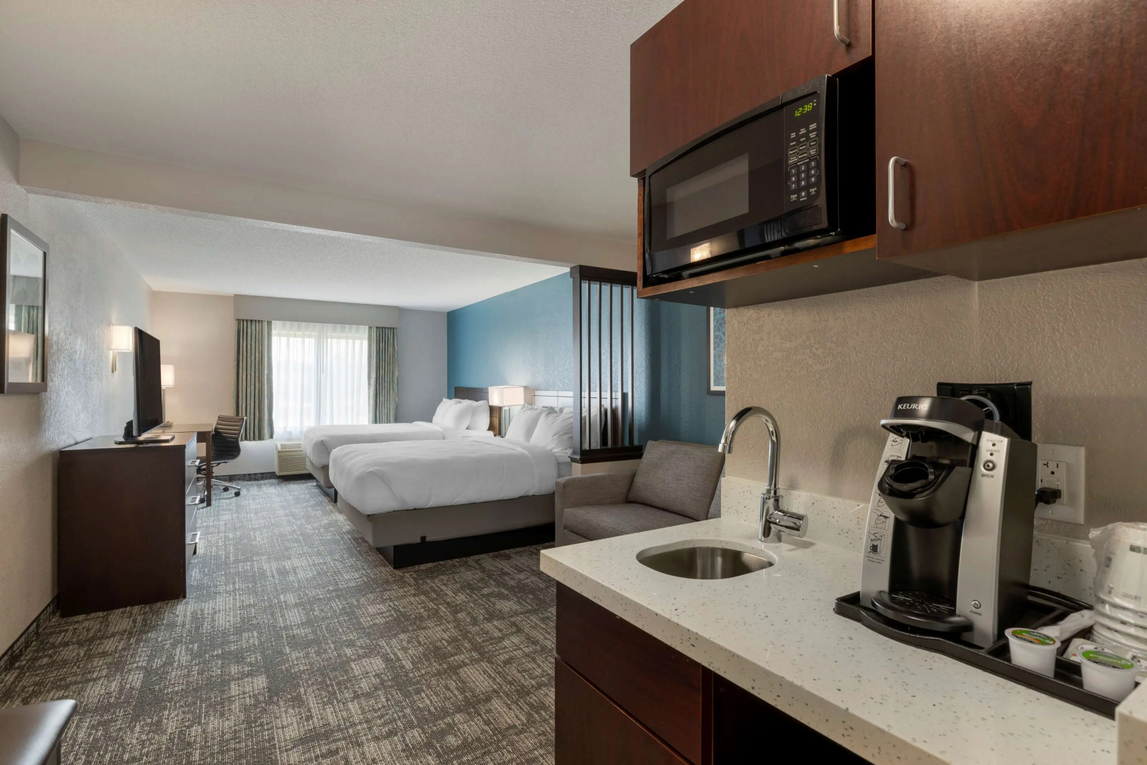 Best Western Watertown Inn and Suites