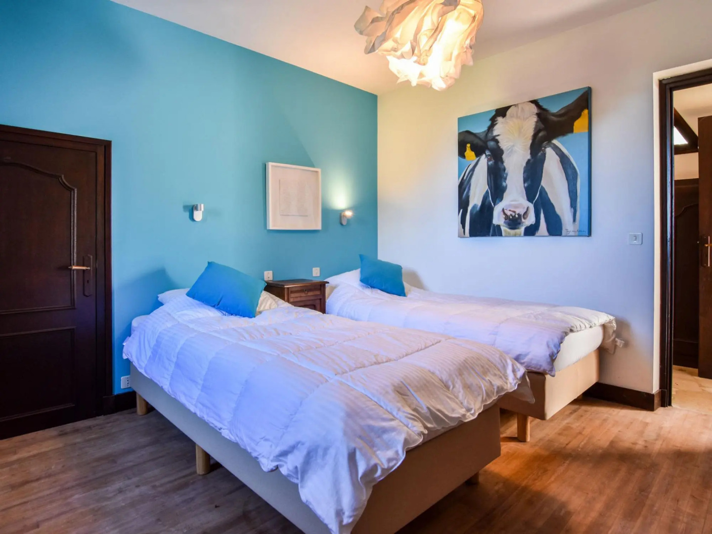 Beautiful Renovated Villa With Private Pool, 2 Terraces and Beautiful View!