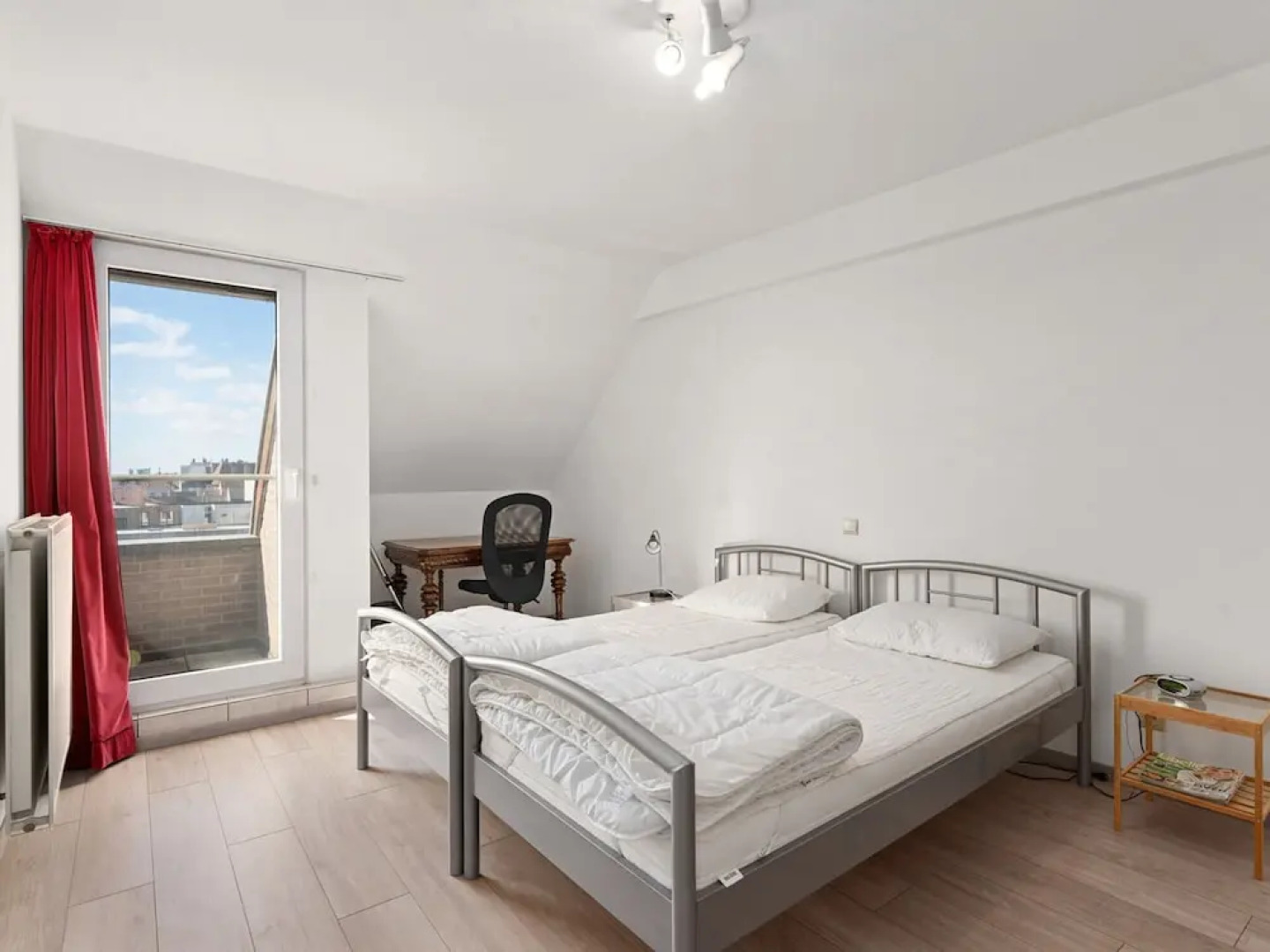 Beautiful Apartment Near Center