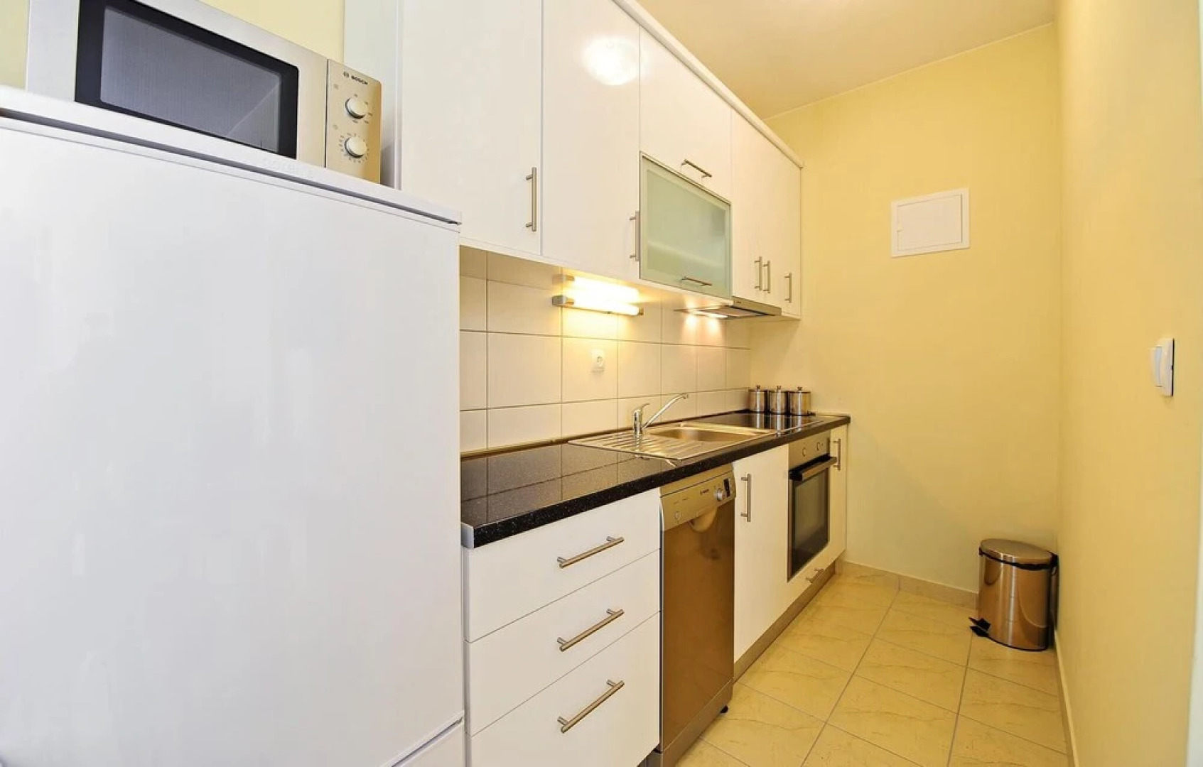 Beautiful Apartment in Podstrana With Sauna, Wifi and 2 Bedrooms