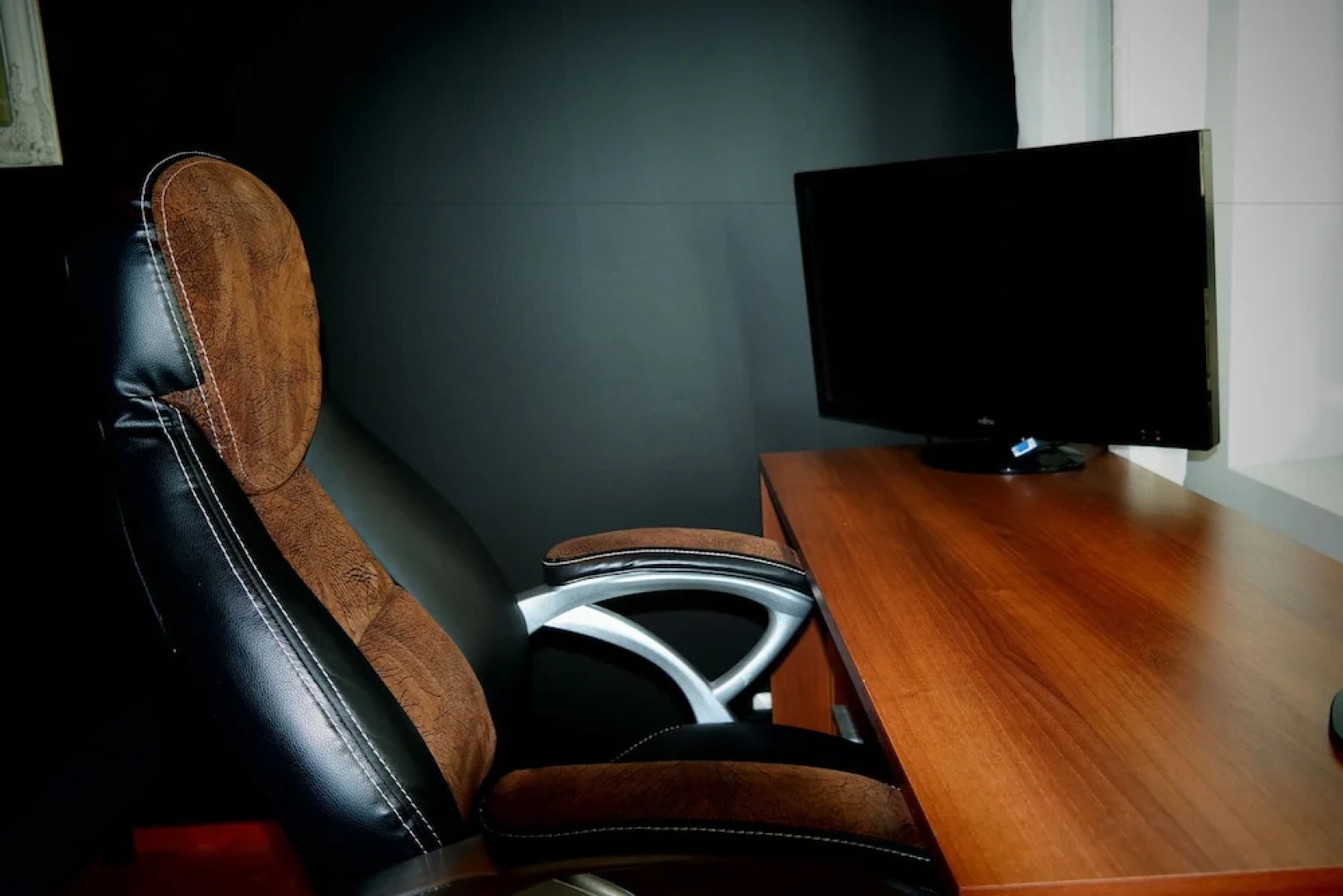 Local Nordic Apartments - Swan