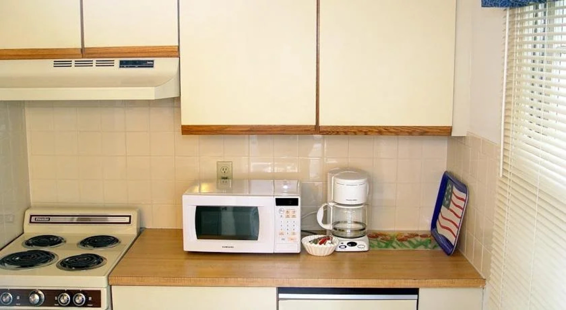 Cape Cod Harbor House Inn