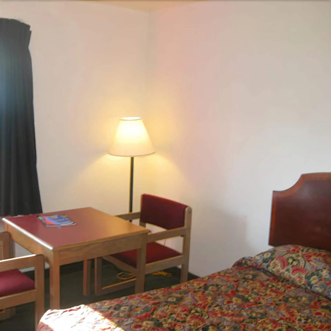 Knights Inn Center Valley