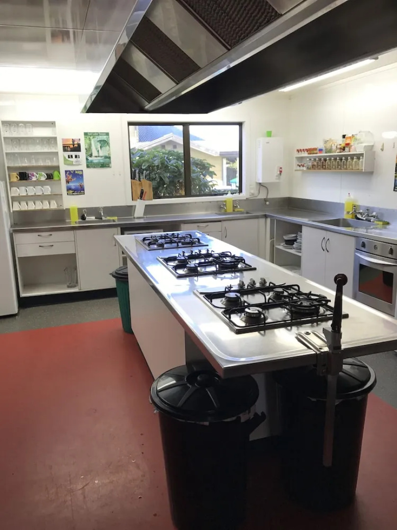 Rainbow Lodge - Hostel