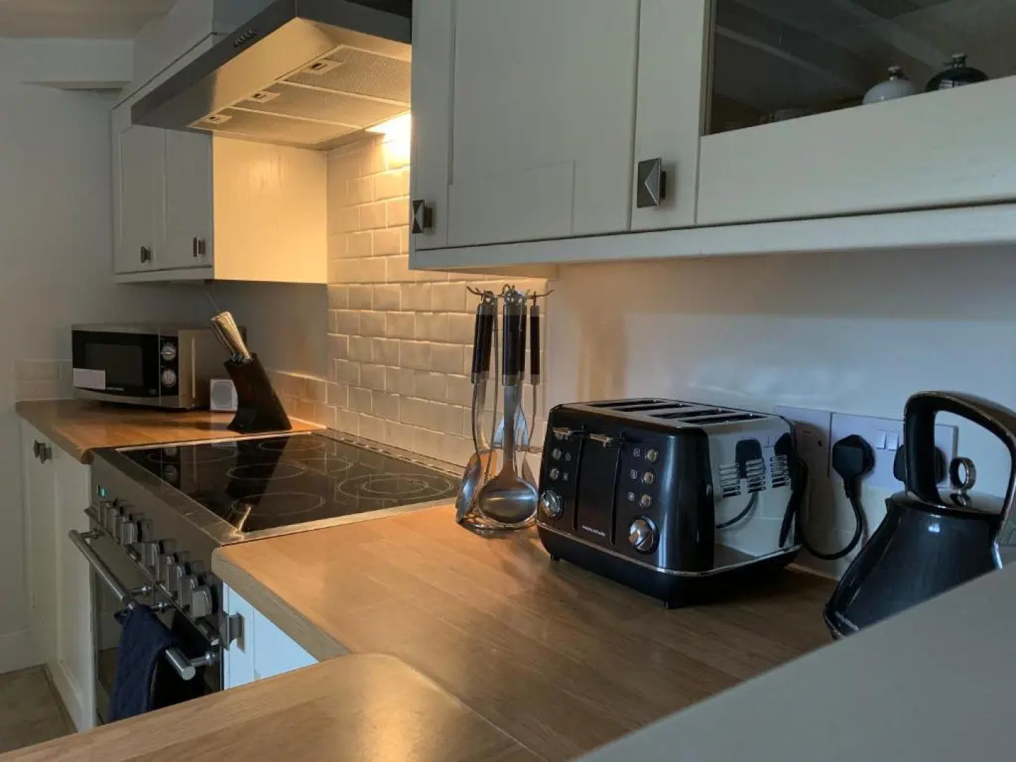 The Stag and Huntsman