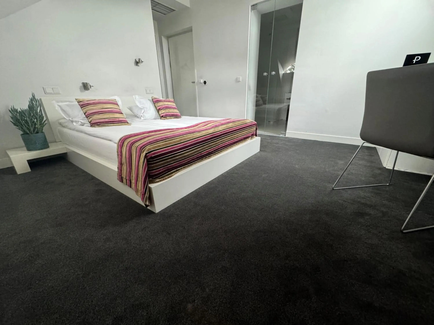 Platinum Residence Boutique Hotel