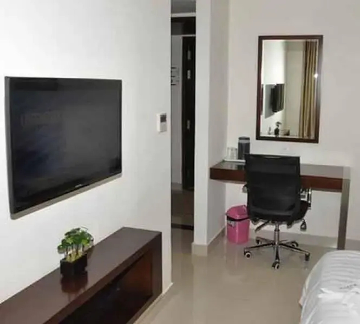 Hotel Vijaya Sri