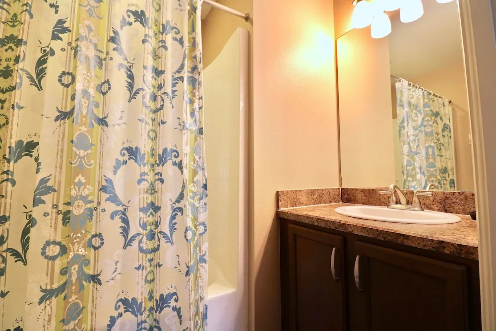 Posh & Peaceful Golf Resort Gate Home W/ Pool