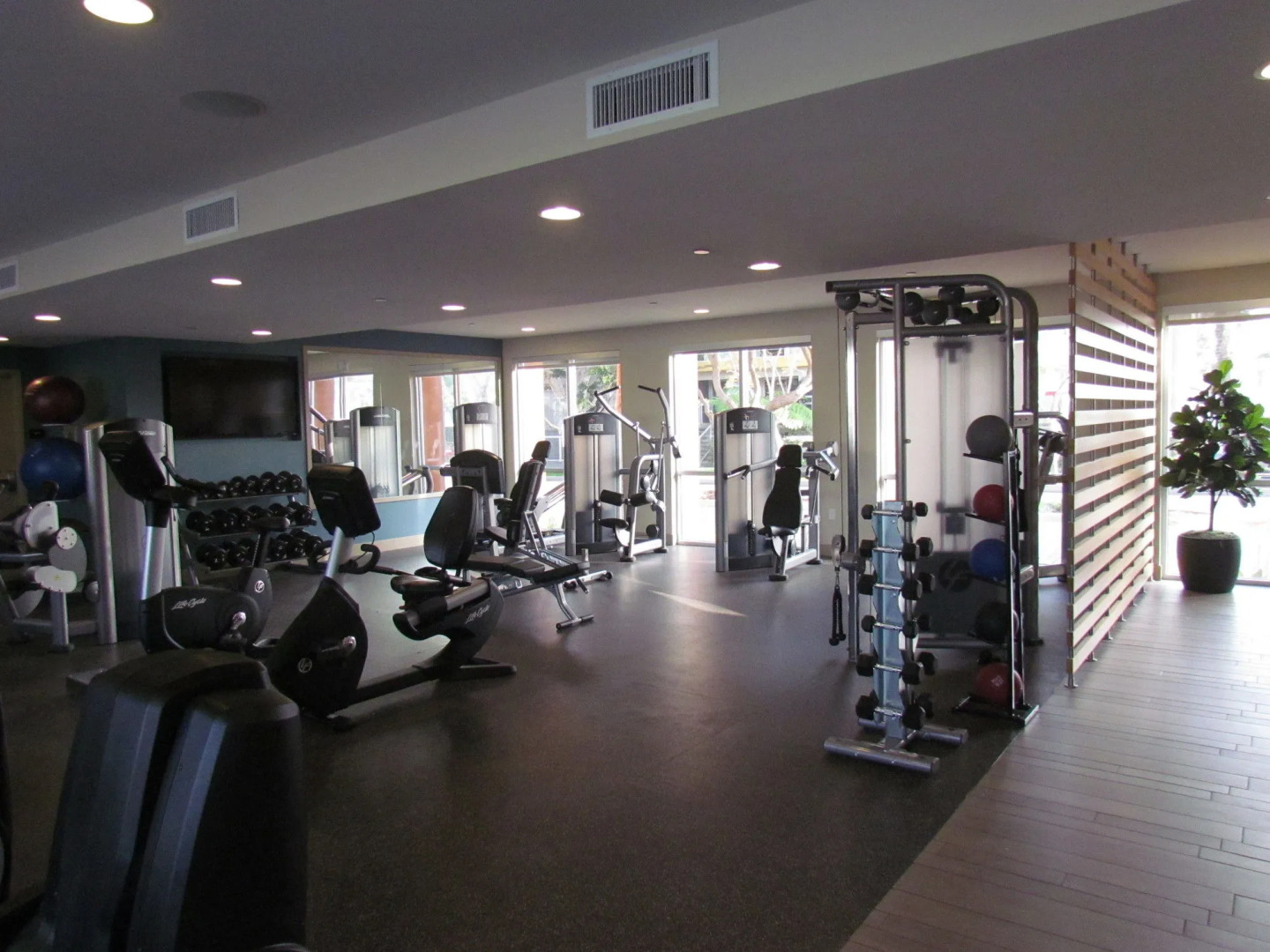 Cozy Place in Tahiti Way