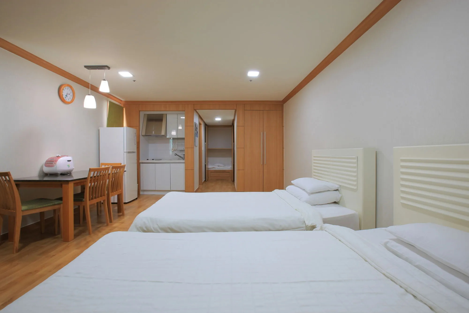 Mona Yongpyong Tower Condominium